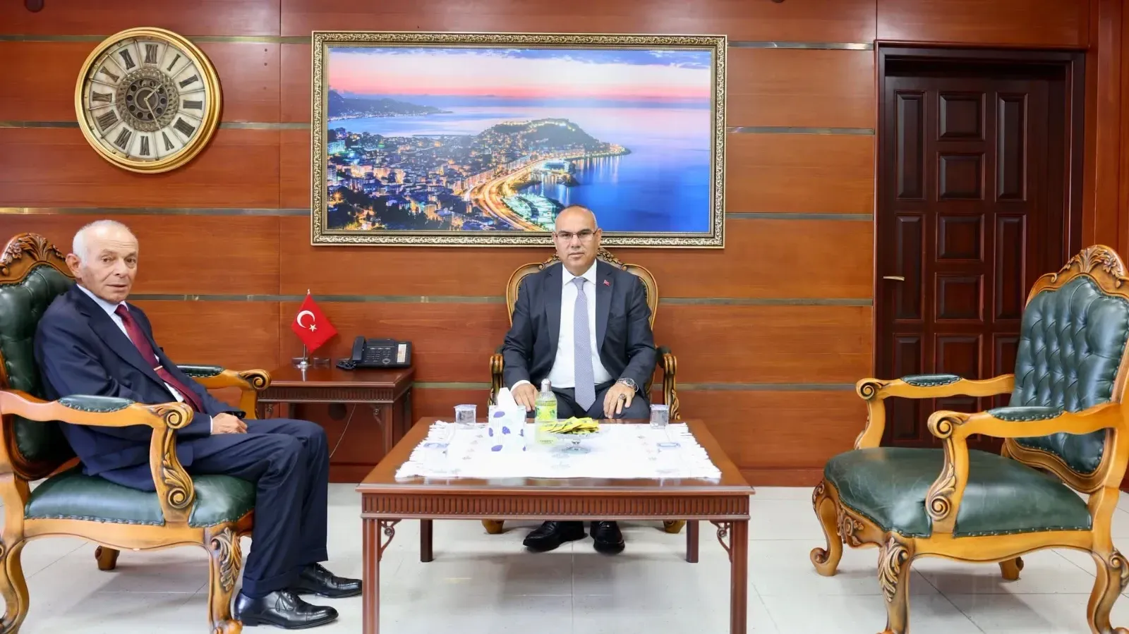 İş İnsanı Öner Hekim’den Vali Koç’a Ziyaret